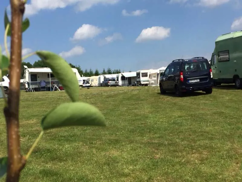 Emplacement - Emplacement Caravane Avec Vue Panoramique - Campingplatz Hof Biggen