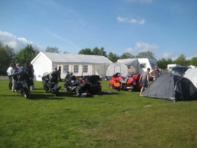 Pitch caravan with panoramic view — 4