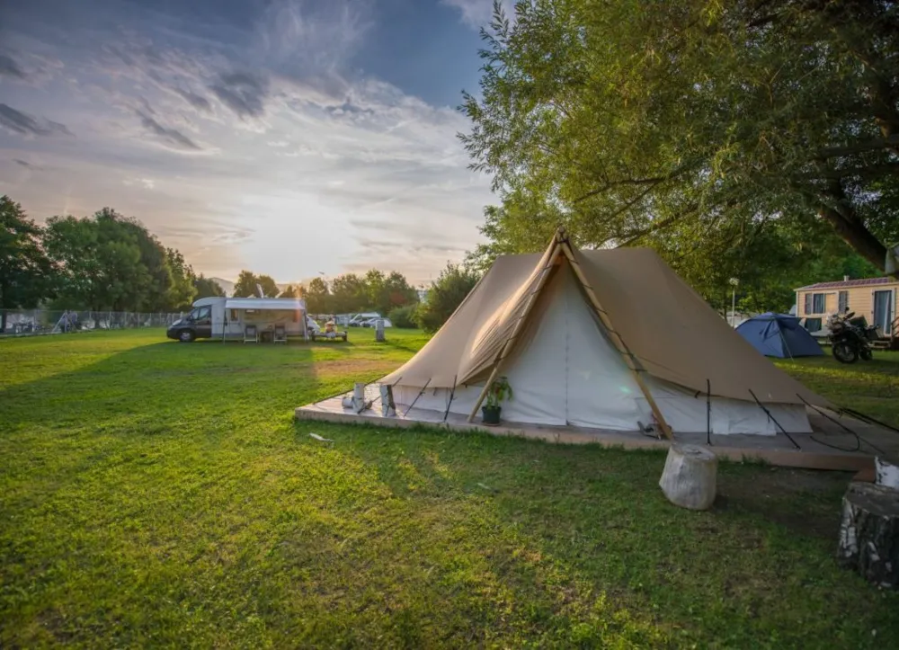 Emplacement - Emplacement Zone A - Camp Velenje