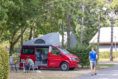 Stabilised Pitch With Water And Electricity For Caravan Camping-Car, Van