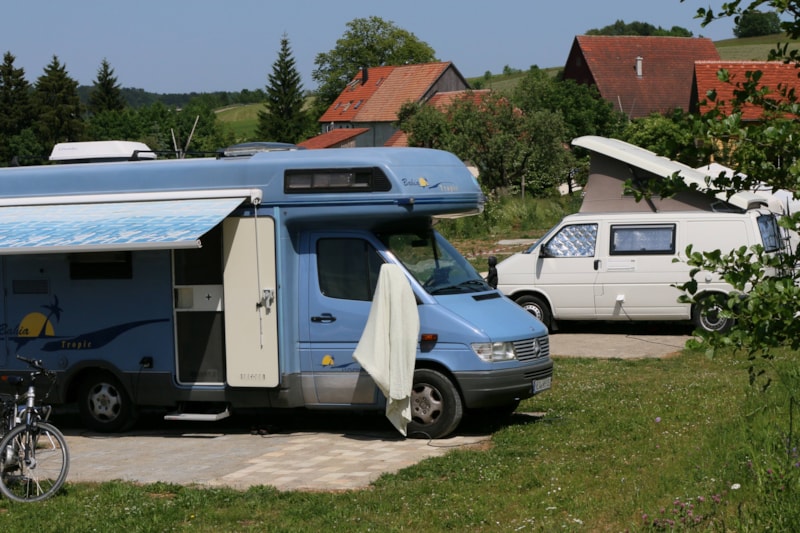 Emplacement : camping-car