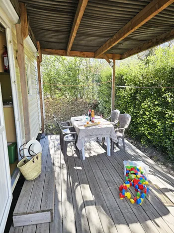 Mietunterkunft - Mobilheim Sunshine 4 (2 Schlafzimmer Maximal 4 Personen (Baby Inbegriffen)) - Camping le Dolium