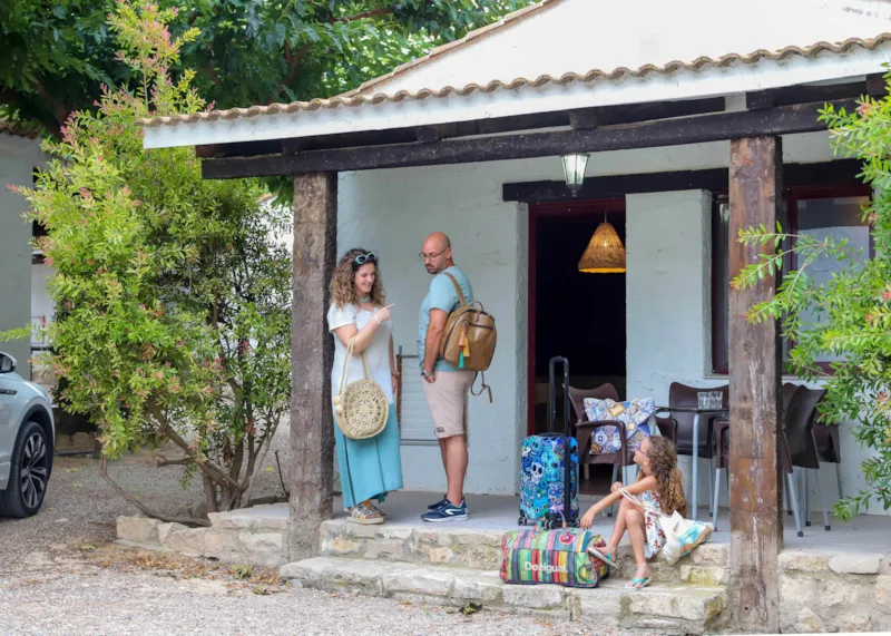 Essential Couple Carpa