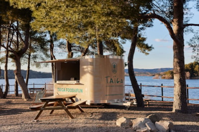 TAIGA Lake Caspe