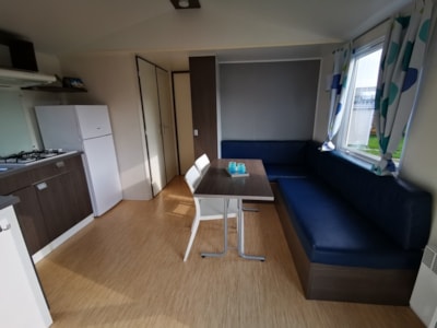 Mobile-home n°114 - 28 m² - 2 bedrooms - Half-covered terrace