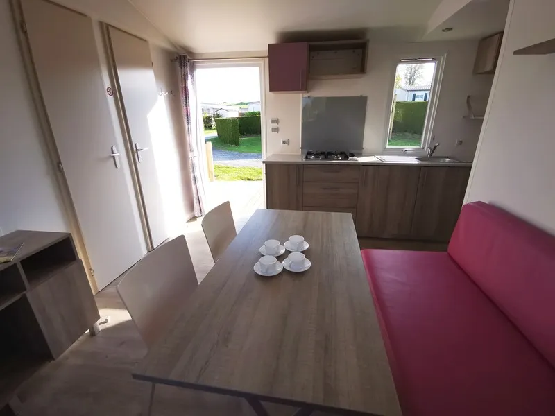 Mobil-Home N°88 - 28 M² - 2 Chambres - 4 Personnes Maximum - Année 2013 - Terrasse Couverte