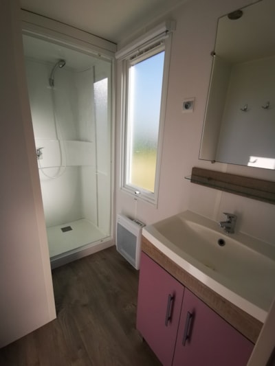 Mobile-home n°88 - 28 m² - 2 bedrooms - sheltered terrace