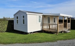 Accommodation - Mobile-Home N°88 - 28 M² - 2 Bedrooms - Sheltered Terrace - Camping Des Trois Tilleuls