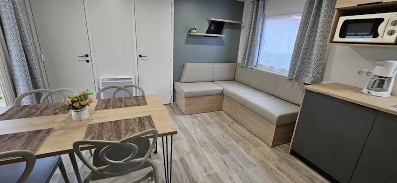 Mobil-Home N°33 - 33 M² - 3 Chambres - 6 Personnes Maximum - Année 2024 - Terrasse Couverte -