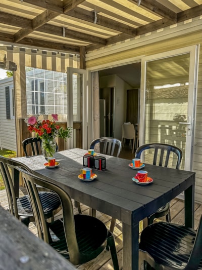 3-bedroom Bermudes mobile home with terrace