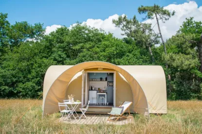 Coco Sweet  Année 2019 1 Chambre Et Séjour/Banquette, Kitchinette Frigo, Terrasse Bois, Sans Sanitaires