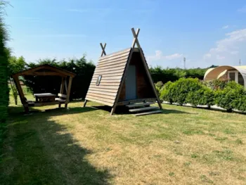 Mietunterkunft - Cabadienne, Tente En Bois Isolée Avec 2 Lits Simples Année 2019 (Sans Sanitaire) - Camping Les Prairies de L'Etang