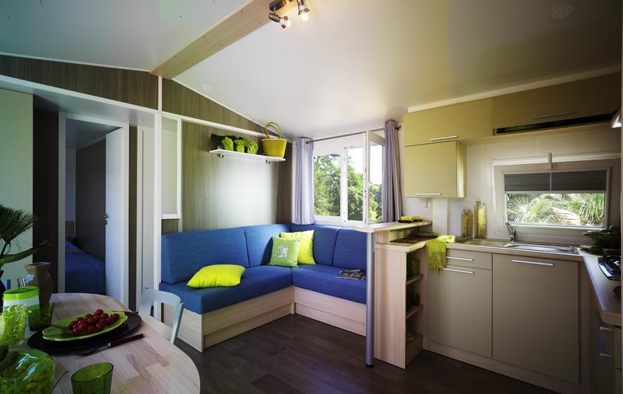 Accommodation - Mobile-Home Florès 3 - 3 Bedrooms 35M² - Camping Résidentiel La Pinède
