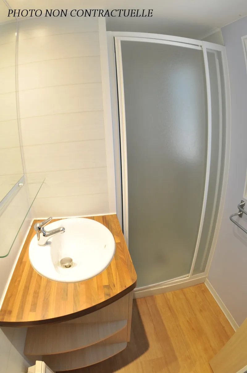 Florès Confort -2 Chambres 30M²- *Clim, Terrasse, Tv*