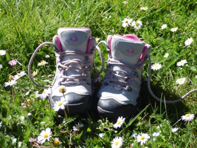 Pitch Trekking Package : by foot or by bike + tent + electricity 6A