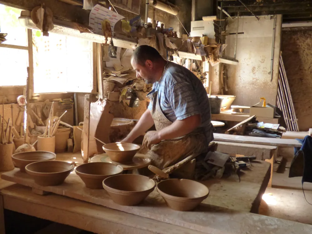 Éco-Camping La Porte d'Autan - image n°37 - UniversalBooking