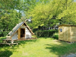 Accommodation - Trapper Lodge Tent - Éco-Camping La Porte d'Autan