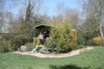 Mietunterkunft - Roulotte-Gîte En Location - La Roulotte de l'Albizia Mietunterkunft - Roulotte-Gîte En Location - La Roulotte de l'Albizia