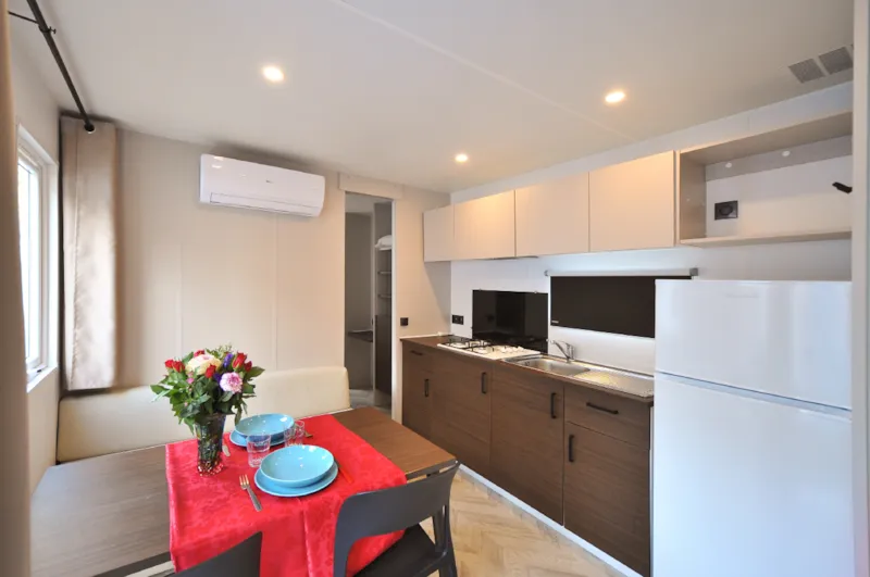 Mobil-Home Titania Plus Pour 2 – 4 Personnes