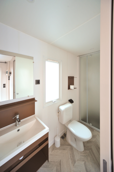 MOBILEHOME TITANIA FOR 2 – 4 PERSONS — 6