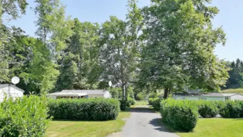 Stellplatz - Camping Stellplatz - Wohnmobil - Camping Le Clupeau
