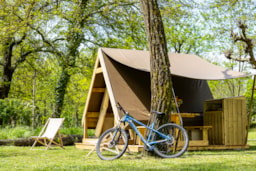 Accommodation - Trek Tent 2 Pax. - 1 Room, No Sanitary - Camping La Turelure - Nature Zen