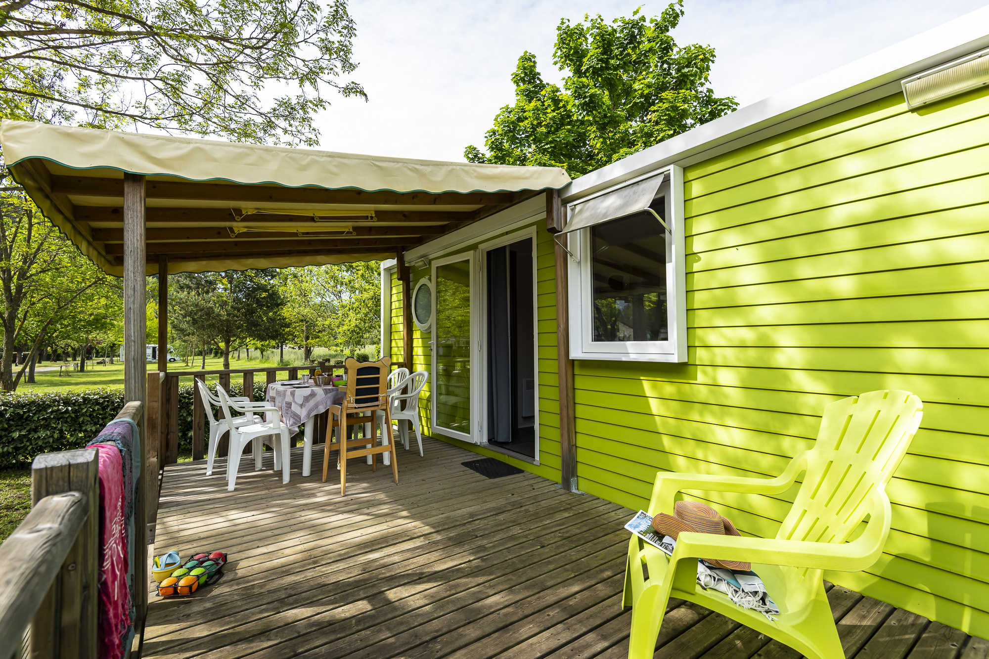 Accommodation - Mobile Home Standard 2 Bedrooms - 5 Pax. - Covered Terrace - Camping La Turelure