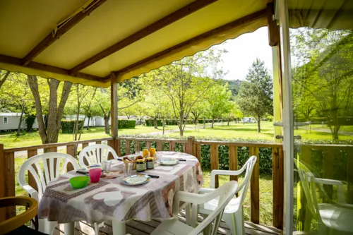 Mietunterkunft - Mobilheim Standard - 2 Zimmer - Überdachte Terrasse - image n°9 - Village Nature Zen