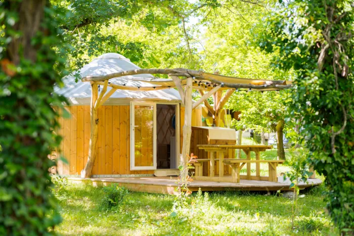 Village Nature Zen - Camping La Turelure - image n°1 - Camping Direct