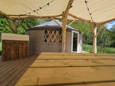 Harmonie Yurt - 2 bedrooms - air-conditioned - no bathroom facilities
