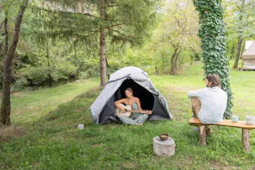 Pitch - River-Side Pitch - 110 To 250 M2 - image n°3 - Village Nature Zen