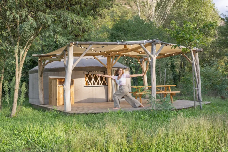 Yourte Harmonie 4 Pers. - 2 Ch. - Climatisé - Sans Sanitaire