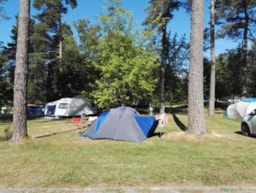 Kampeerplaats(en) - Pakket Fiets Zonder Elektriciteit - Camping du Lac