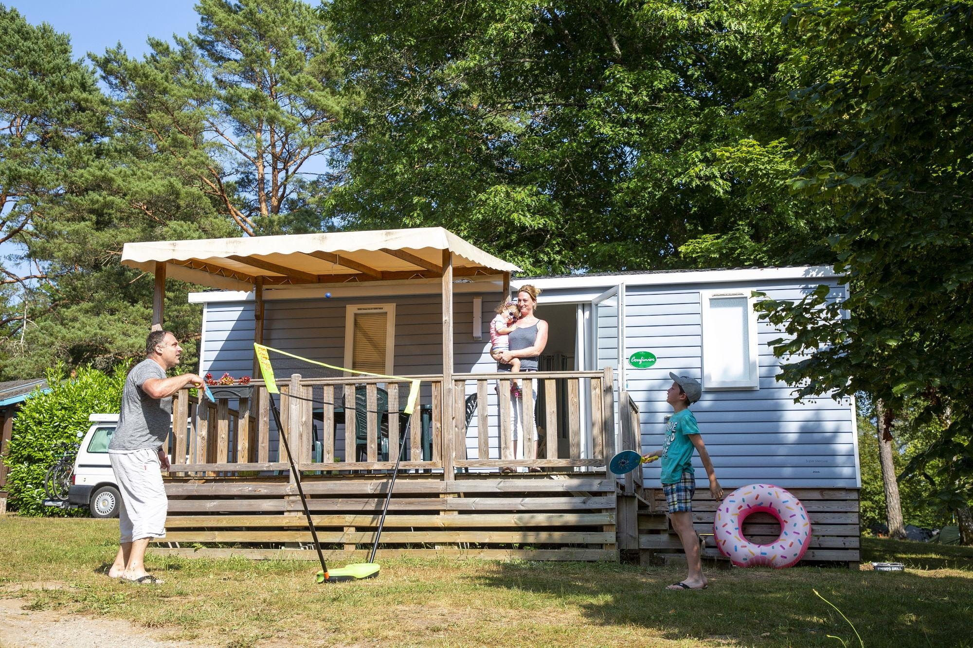 Camping du Lac (Marcillac) - Onlycamp — Photo 6