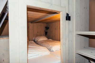 Safari tent 7 persons with sanitary facilities — 6