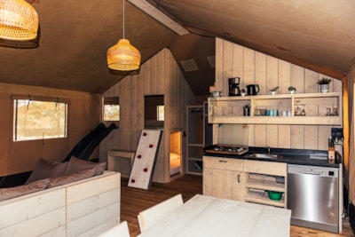Safari tent 7 persons with sanitary facilities — 3