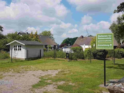Camping car pitches incl. use of sanitary block — 1