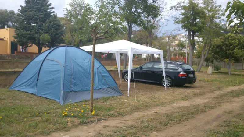 Emplacement Tente + Voiture