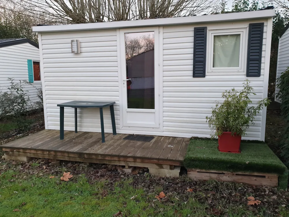 Location - Petit Mobil Home - 1 Chambre - 15M² - - Camping le Moulin du Roy