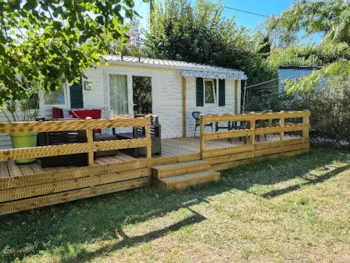 Huuraccommodatie(s) - Stacaravan Irm - 2 Slaapkamers - 4 Personen Maximaal - - Camping le Moulin du Roy