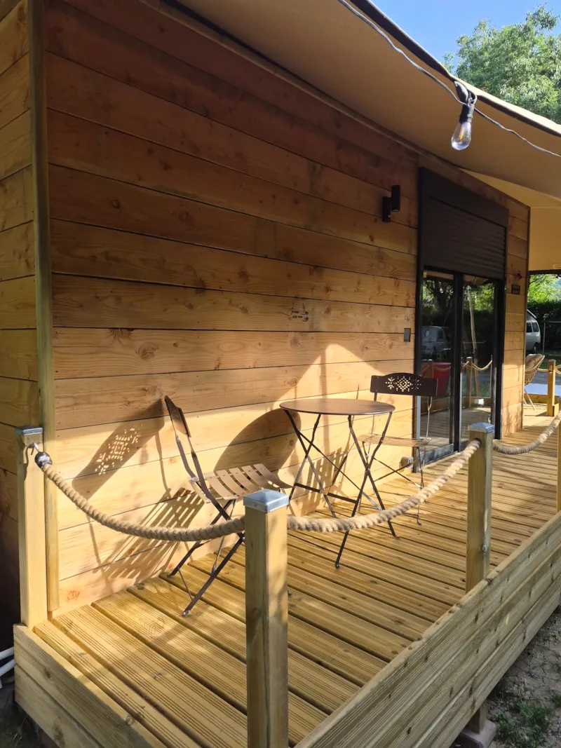 Cabane Bois Glamping Sous Toile Saharienne