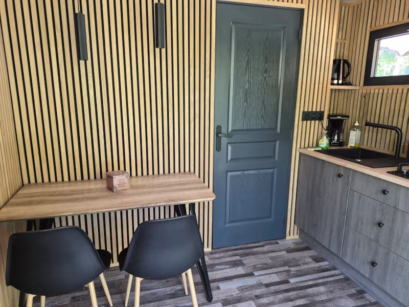 Cabane Bois Glamping Sous Toile Saharienne