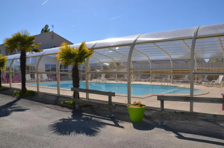 Camping Les Logeries