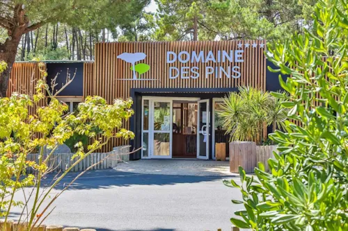 Domaine des Pins - Camping Direct