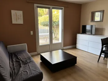 Mietunterkunft - 1 Zimmer Wohnung - Domaine des Pins