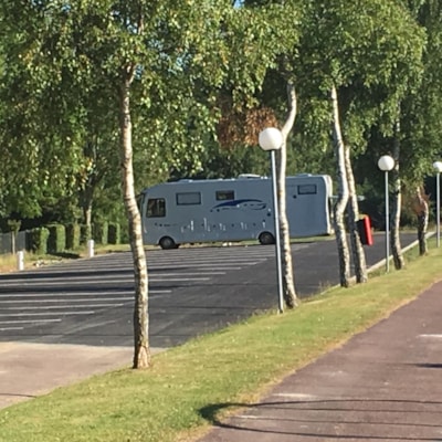Stabilized camper parking area (tents and caravans are not permitted) — 2