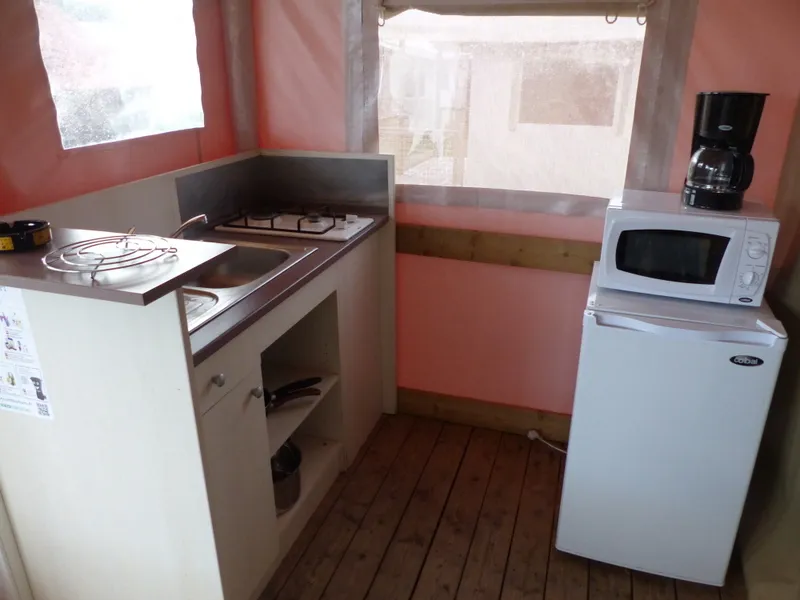 Tente Africaine Lodge Avec Sanitaires