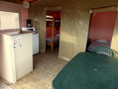 African lodge tent with sanitary facilities