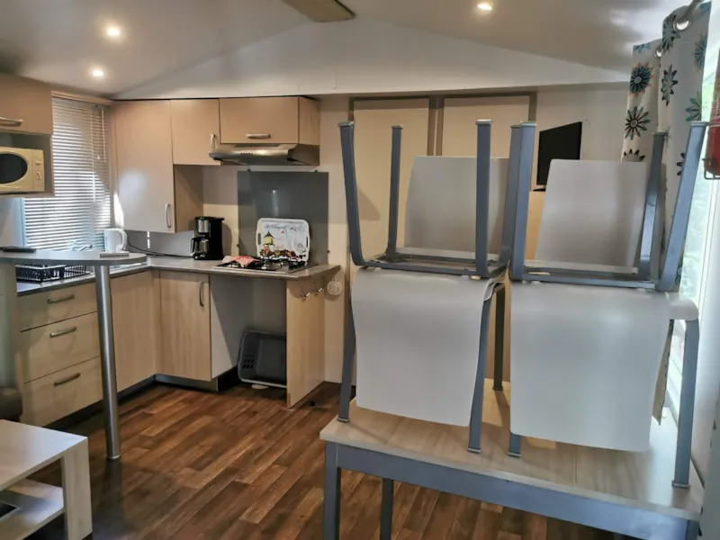 Mobil-Home Climatisé, 2 Chambres Jusqu'à 6 Personnes