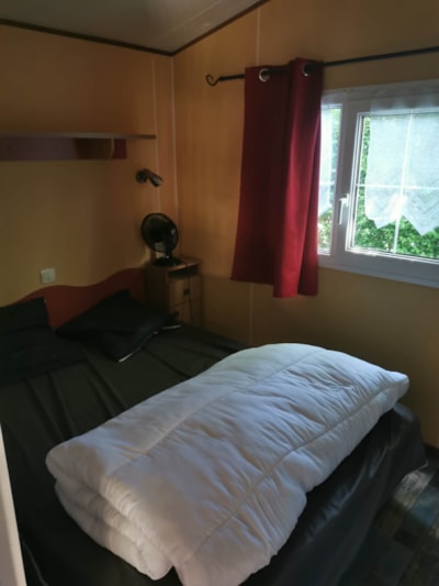 Mobil home, 2 chambres, jusqu'à 6 personnes
